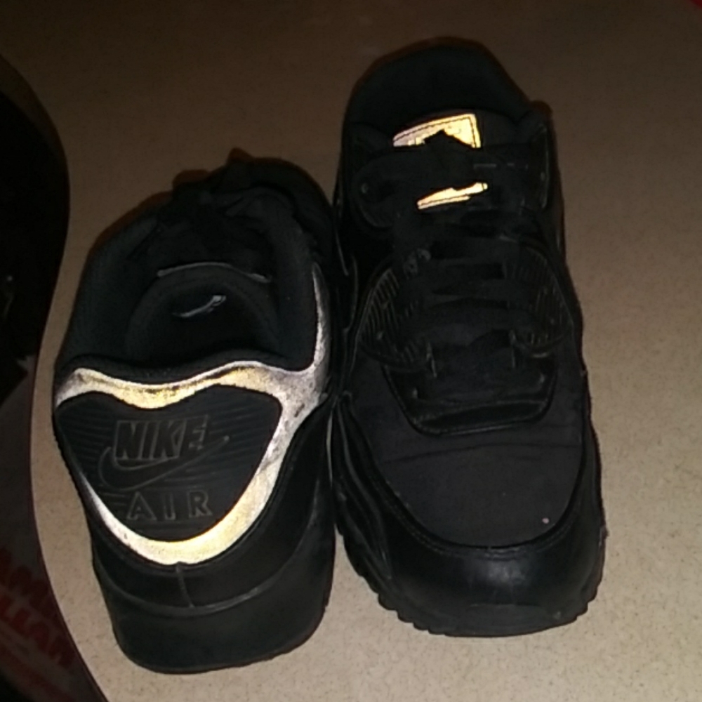 black air max 9